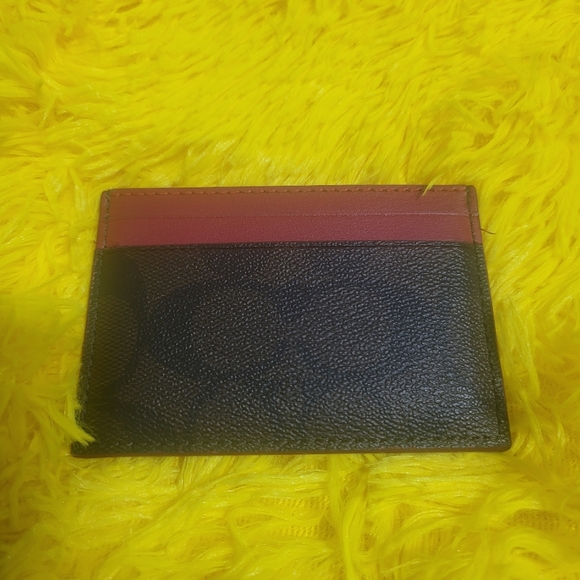 COACH Corner Zip wristlet and card holder - Picture 3 of 6